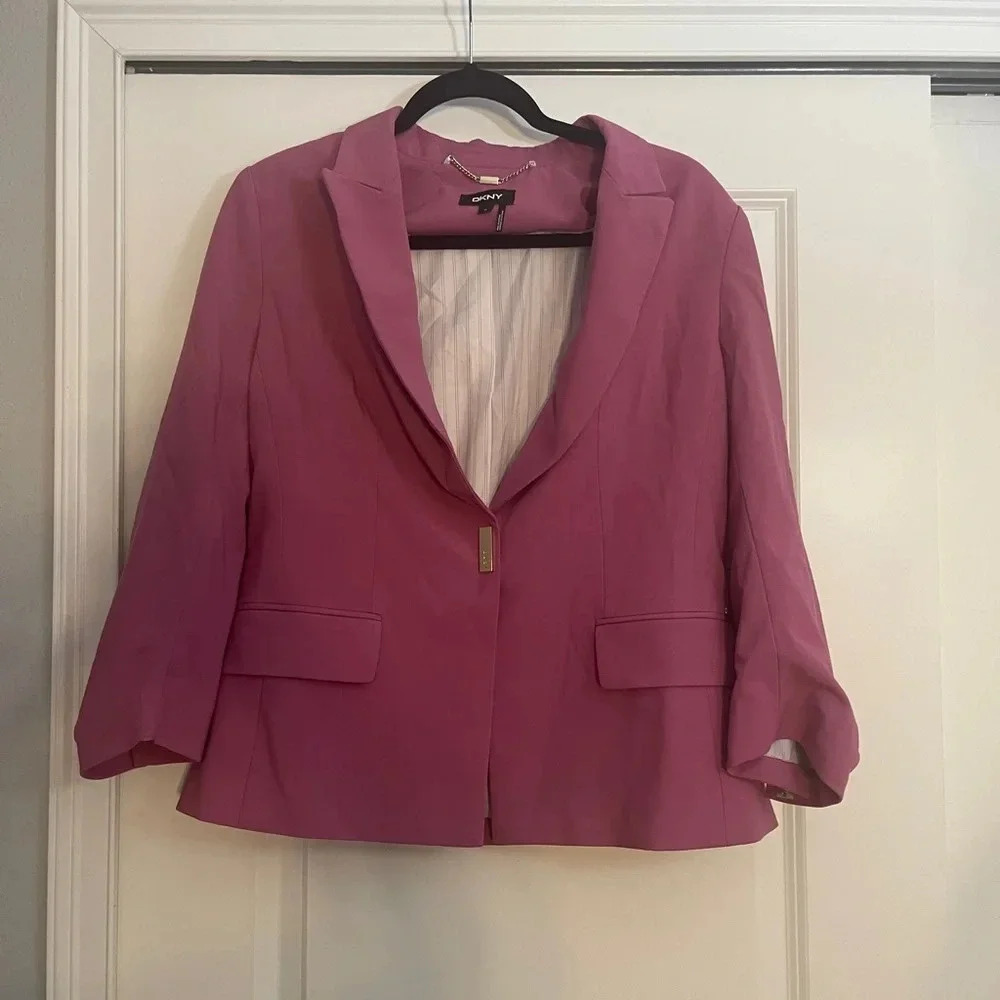 DKNY suit jacket blazer size 12‎